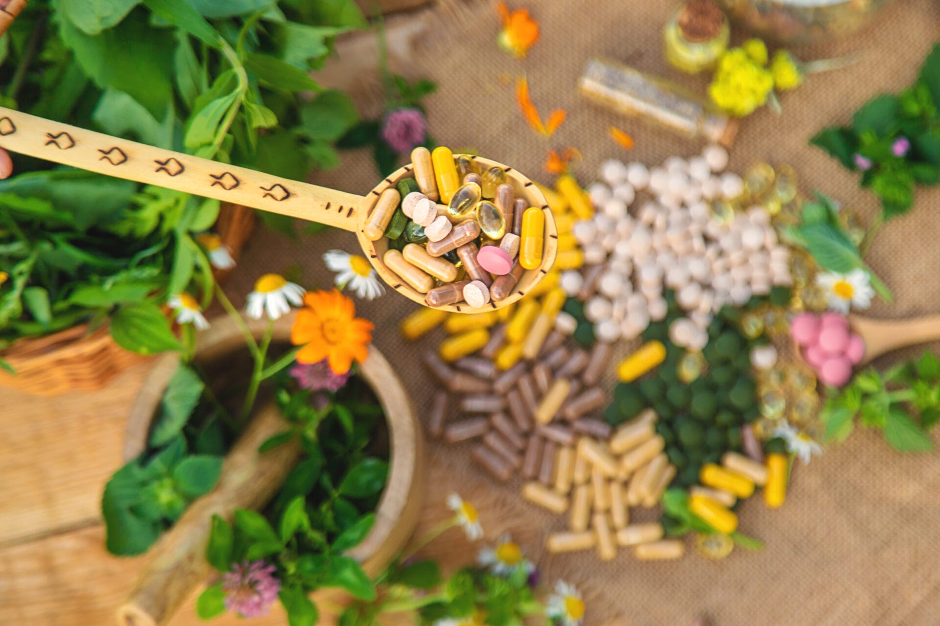 What is herbal medicine, and what is benefits?